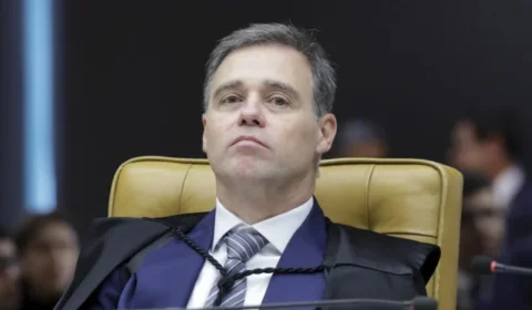“O A.M. quer recebê-lo”: mensagens mostram aproximação de Vorcaro com Mendonça