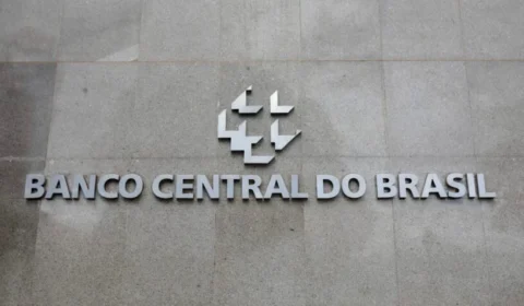 BC vê 90% de chance de IPCA superar teto da meta em 2026