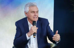 Caiado defende presença de candidatos em debate da Globo: “Respeito à democracia”
