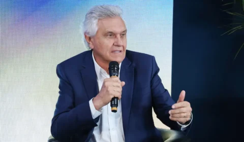 Caiado defende presença de candidatos em debate da Globo: “Respeito à democracia”