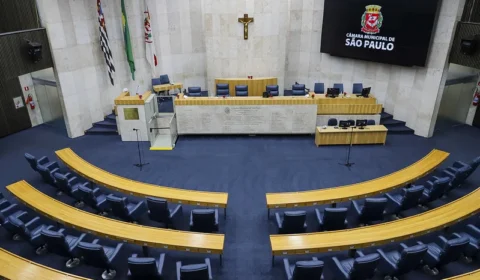 Câmara de SP acompanha julgamento histórico no STF, mas vereadores não se manifestam