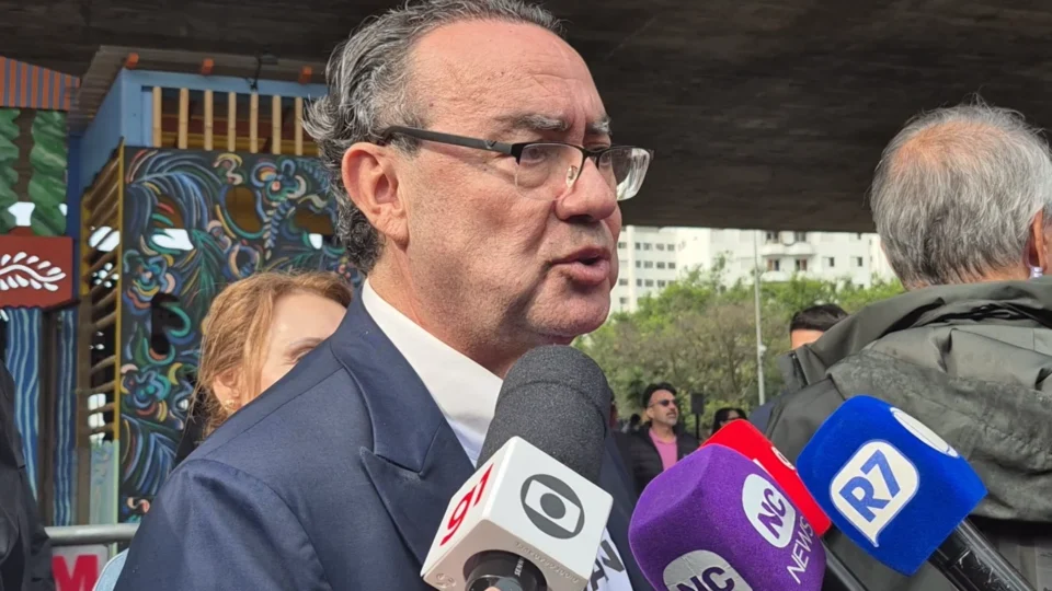 Augusto Cury pede a Fachin que não adie julgamento sobre Moraes: “eleitores precisam saber”