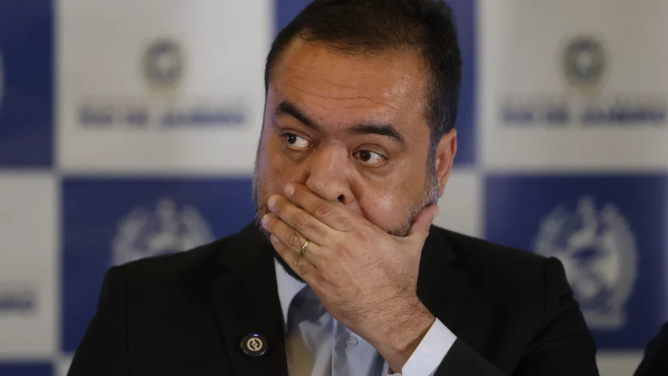 Ex-secretário ligado a Cláudio Castro compra R$ 9 milhões em imóveis após deixar governo