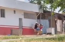 Funcionários da Prefeitura de São Sebastião do Uatumã agridem radialista que denunciava situação de casa de apoio
