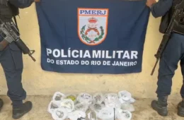 Dois suspeitos são presos com submetralhadora e drogas em Duque de Caxias