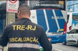 Fiscalização do TRE e trânsito intenso marcam ato político em São Gonçalo