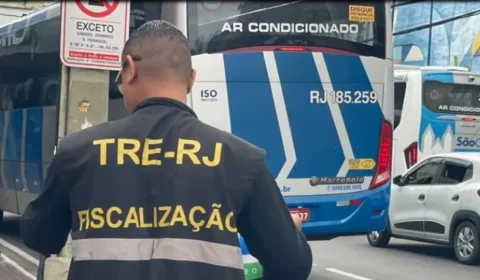 Fiscalização do TRE e trânsito intenso marcam ato político em São Gonçalo