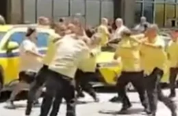 Taxistas trocam socos e chutes durante briga no Aeroporto do Galeão