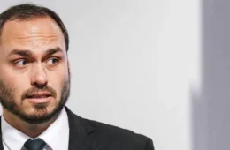 Campanha de Carlos Bolsonaro acerta com marqueteiros que atenderam ex-governador aliado de Dilma