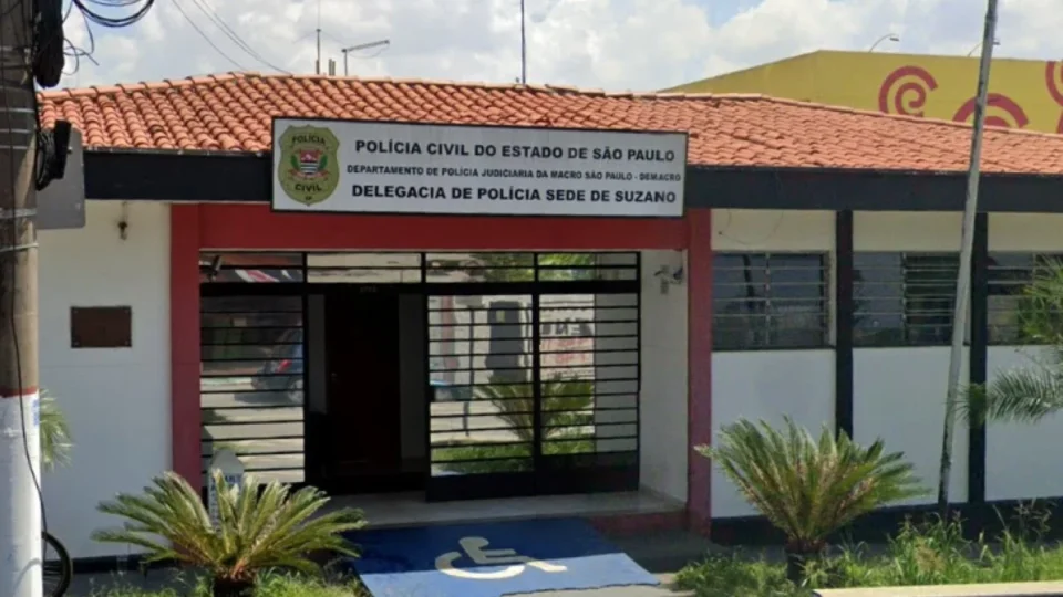 Homem é encontrado morto minutos após roubar farmácia em Suzano