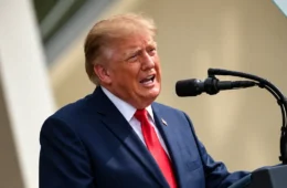 Trump anuncia acordo com Dinamarca e Groenlândia e amplia presença dos EUA no Ártico