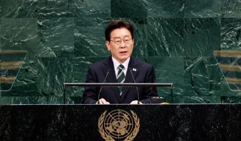 Presidente da Coreia do Sul quer aproximar Trump e Kim Jong-un para retomar diálogo