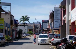 Cruzeiro define novos horários para fechamento de bares, restaurantes e quiosques