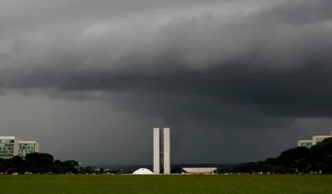 Eleições 2026: fim de semana terá calor e chance de chuva no DF