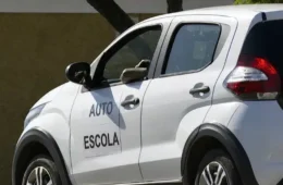 STF mantém regra que permite usar carro particular na prova prática da CNH