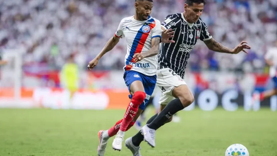 Jogos de hoje: veja onde assistir ao futebol nesta segunda-feira (21)