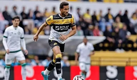 Criciúma x Operário-PR: jogo adiado pela chuva é disputado nesta terça pela Série B