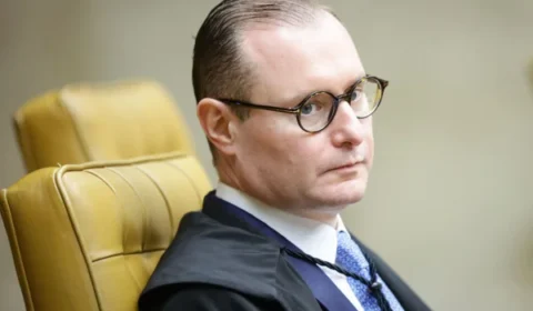 PF entrega dados do celular de Vorcaro a Zanin antes de julgamento sobre Moraes