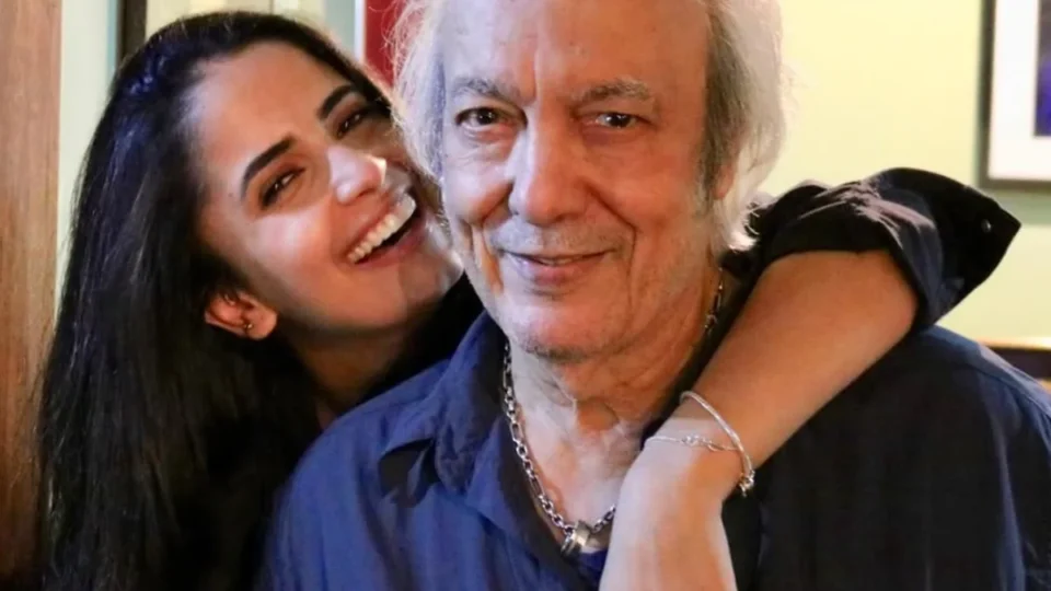 Viúva de Erasmo Carlos expõe saudade do cantor em meio a disputa com herdeiros: “Era meu lugar no mundo”