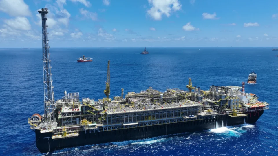 Ibama autoriza Petrobras a perfurar três novos poços na Foz do Amazonas