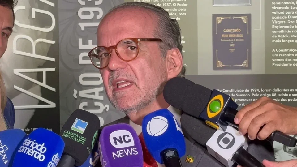 MP das blusinhas: Fernando Dueire cobra proteção à indústria nacional e alerta para risco de desemprego