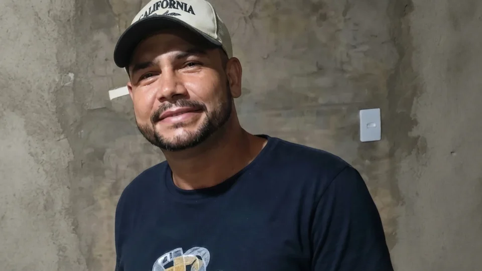 Família procura por jovem desaparecido há 10 dias após festival na Vila Calderita