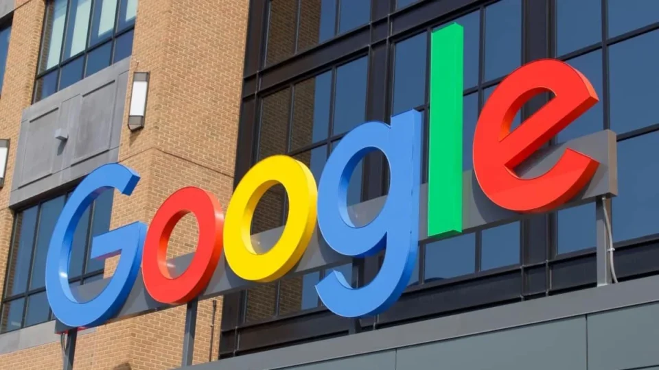 Google completa 28 anos e relembra trajetória que transformou um projeto de Stanford em gigante da tecnologia