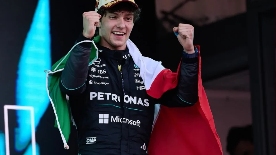 Kimi Antonelli faz história, vence GP da Itália e encerra jejum de 60 anos na F1