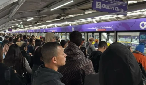 Linha 5-Lilás do metrô tem lentidão pelo segundo dia seguido após falhas em equipamentos
