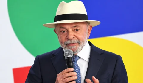 Lula confirma que não vai participar do último debate da Globo antes do primeiro turno
