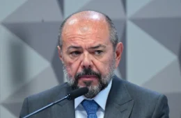 Vídeos revelam empresários citando ex-ministro de Bolsonaro para abrir portas no INSS
