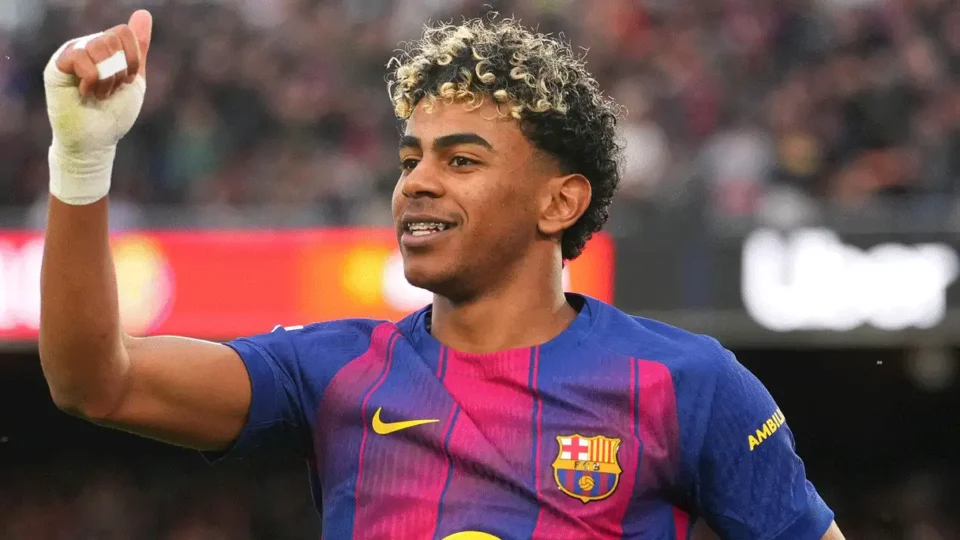 Lamine Yamal marca no primeiro minuto e Espanha sai na frente contra a Croácia