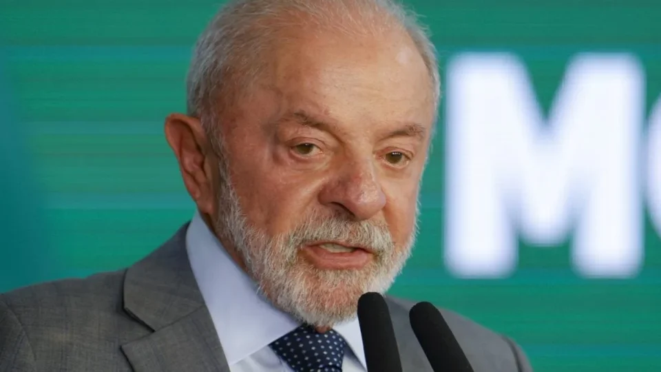 Lula anuncia Desenrola 3.0 para renegociar dívidas de famílias com bancos