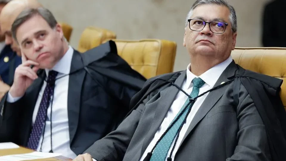 Flávio Dino derruba decisão de Mendonça e libera post de Antonio Tabet sobre Nossa Senhora Aparecida