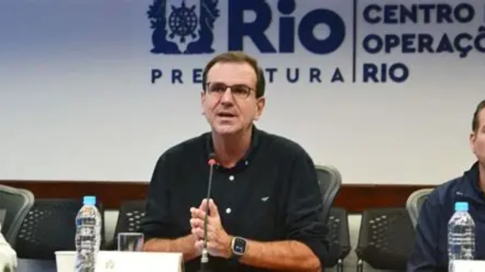 Eduardo Paes lidera disputa pelo governo do Rio com 43,5%, aponta Paraná Pesquisas