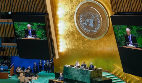 ONU vira palco de uma disputa que já chegou à eleição brasileira