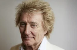 Rod Stewart anuncia última turnê mundial para 2027 aos 81 anos