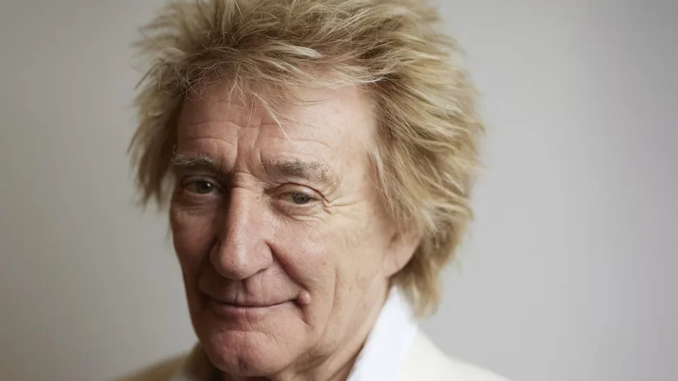 Rod Stewart anuncia última turnê mundial para 2027 aos 81 anos