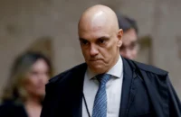 Imprensa internacional chama mensagens de Vorcaro e Moraes de “bomba atômica”