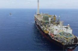 Petrobras supera gigantes mundiais e alcança maior margem de lucro entre grandes petroleiras
