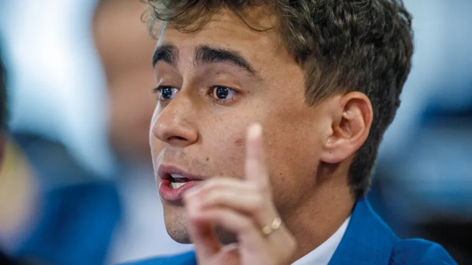 “EU BANQUEI TODOS OS VOOS”: mensagem de Vorcaro sobre Nikolas cai nas mãos da PF