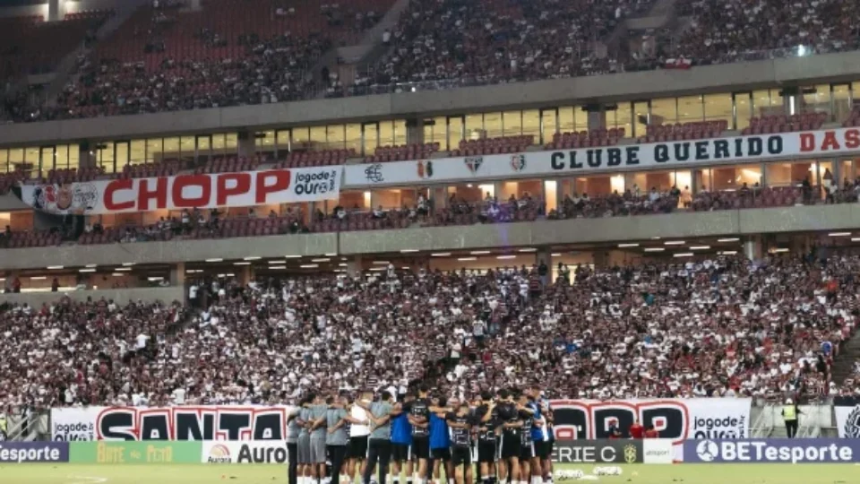 Santa Cruz vence Botafogo-PB e larga na frente na disputa pelo acesso à Série B