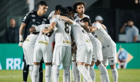 Santos suspende contrato com casa de apostas e busca novos patrocinadores pontuais