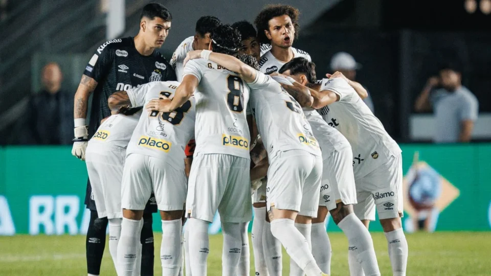 Santos suspende contrato com casa de apostas e busca novos patrocinadores pontuais