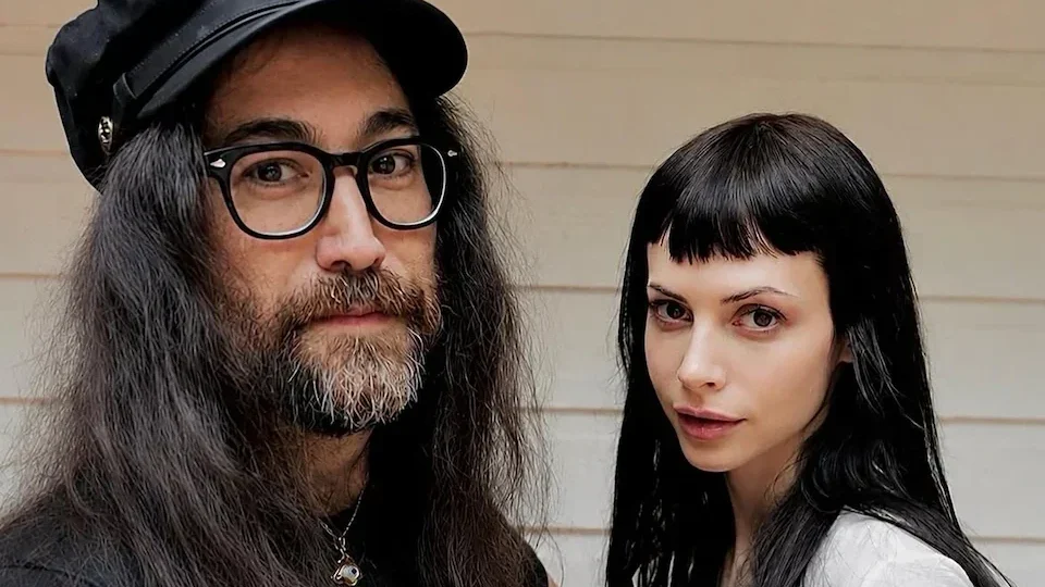 Filho de John Lennon, Sean Ono Lennon anuncia nascimento do primeiro filho