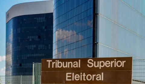 Abep vai ao TSE contra mudanças no registro de pesquisas em meio às eleições