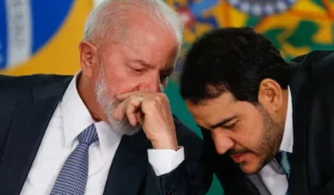 Lula chama AGU ao Alvorada após Mendonça afastar chefe da PF