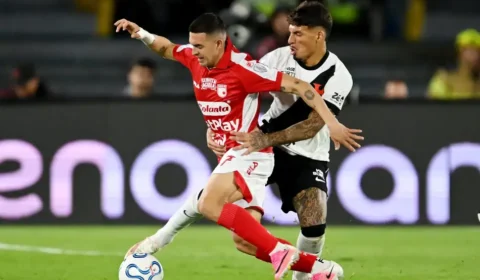 Vasco recebe o Santa Fe por vaga na semifinal da Sul-Americana; veja onde assistir