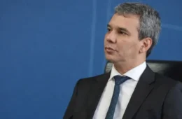 André Mendonça intima ministro da Justiça a se manifestar sobre afastamento de Andrei Rodrigues da PF