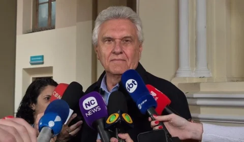 “Não tem motivo para se cancelar uma candidatura por falha na apresentação dos documentos”, diz Caiado sobre decisão de Toffoli contra Renan Santos